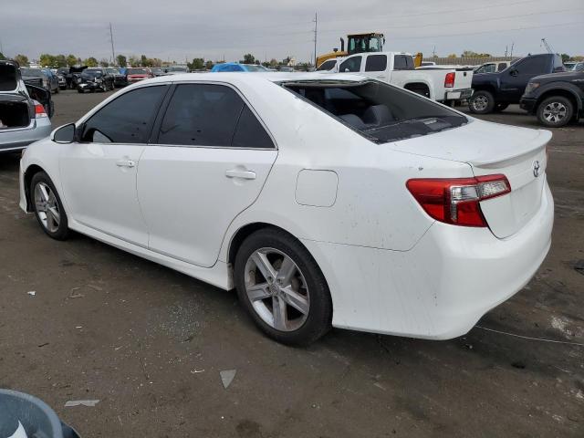 4T1BF1FK4DU288704 - 2013 TOYOTA CAMRY L WHITE photo 2