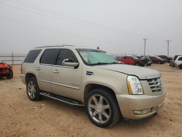 1GYS3BEF8BR104270 - 2011 CADILLAC ESCALADE LUXURY TAN photo 4