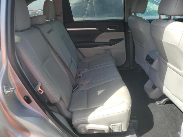 5TDKKRFH7FS103846 - 2015 TOYOTA HIGHLANDER XLE Gümüş foto 11