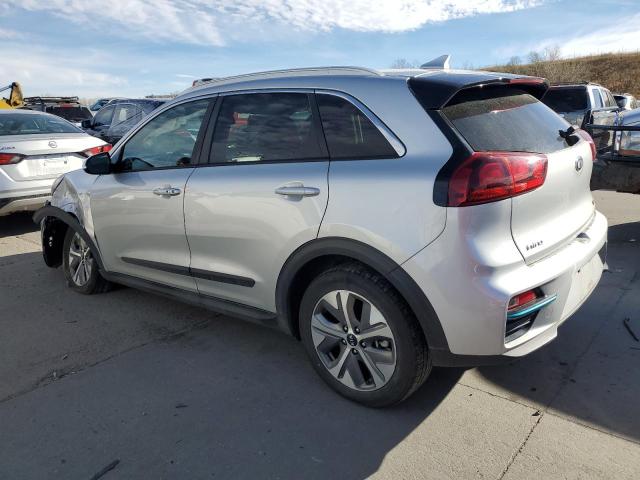 KNDCC3LG5K5024122 - 2019 KIA NIRO EX SILVER photo 2