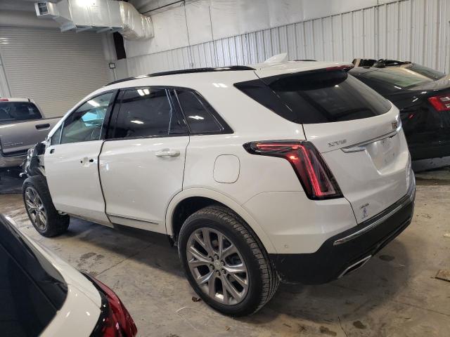 1GYKNGRS9LZ108392 - 2020 CADILLAC XT5 SPORT WHITE photo 2