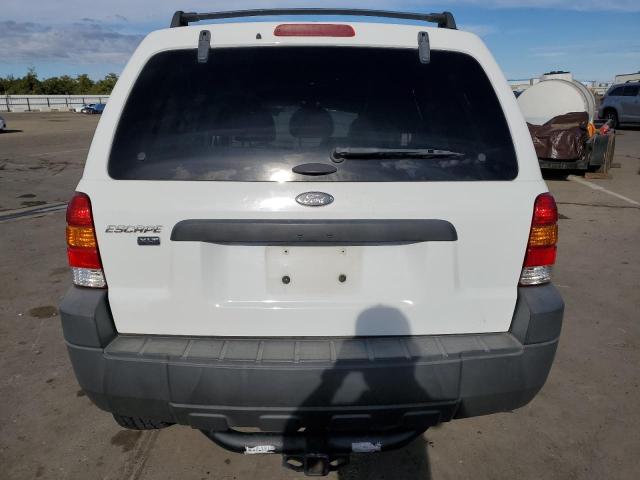 1FMYU93125KB14038 - 2005 FORD ESCAPE XLT WHITE photo 6