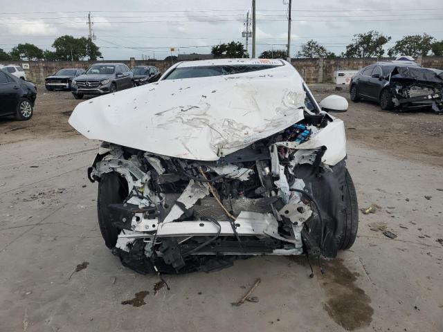 4T1C11AK1PU142338 - 2023 TOYOTA CAMRY LE WHITE photo 5