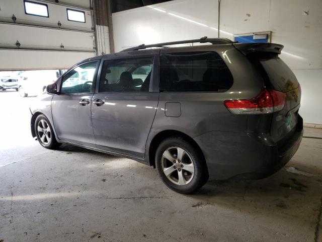 5TDKK3DC7CS201307 - 2012 TOYOTA SIENNA LE SILVER photo 2