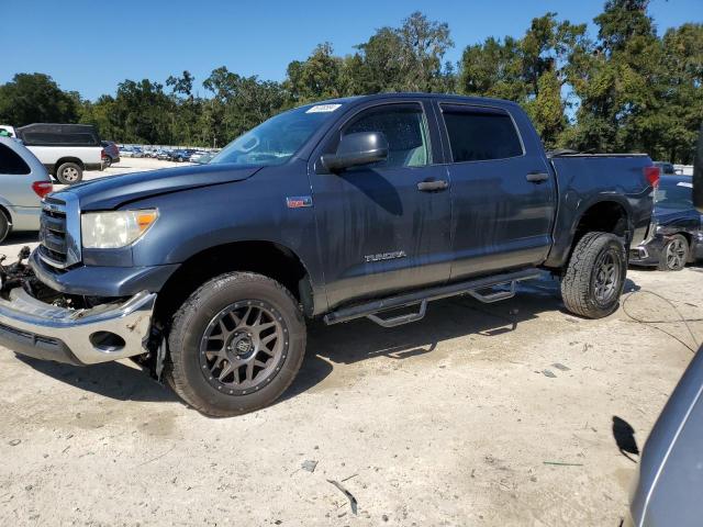 2010 TOYOTA TUNDRA CREWMAX SR5, 