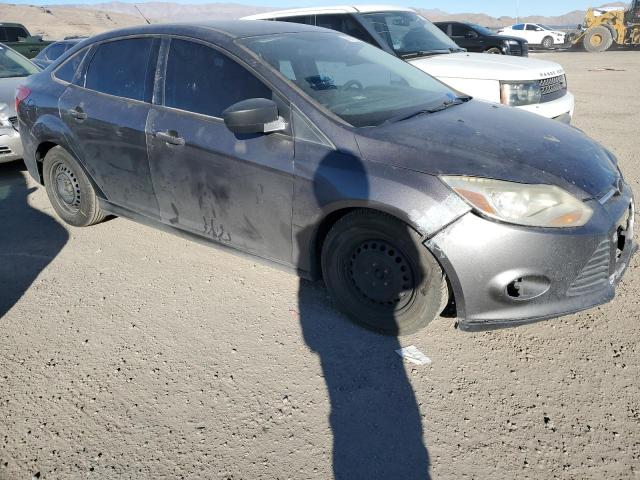 1FAHP3E29CL227853 - 2012 FORD FOCUS S GRAY photo 4