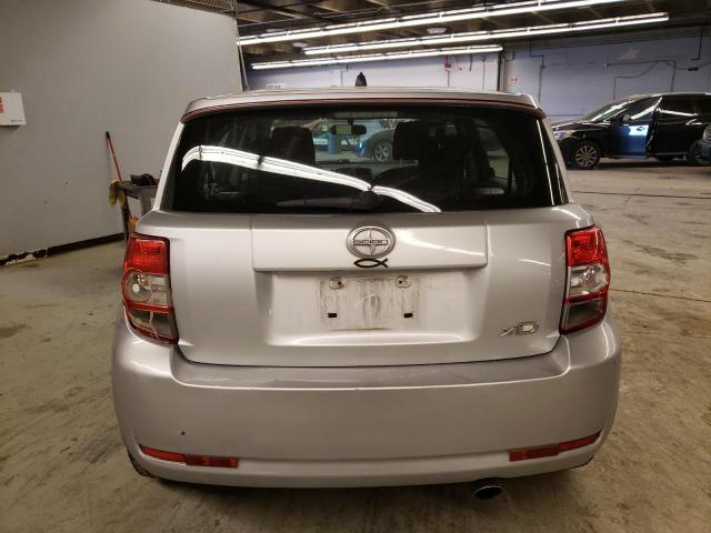 JTKKU10478J002042 - 2008 TOYOTA SCION XD SILVER photo 6