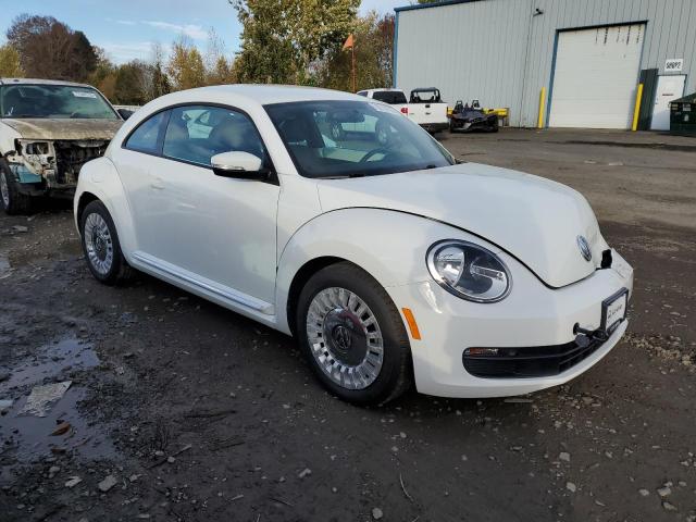 3VWJ17AT7EM658760 - 2014 VOLKSWAGEN BEETLE WHITE photo 4