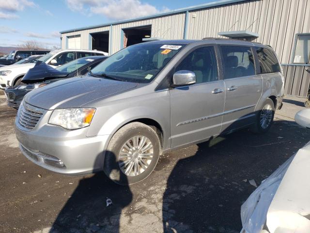 2C4RC1CG5FR726724 - 2015 CHRYSLER TOWN & COU TOURING L SILVER photo 1