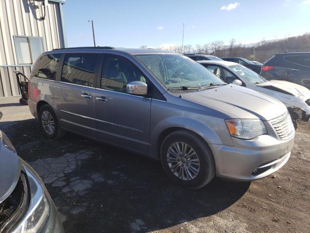 2C4RC1CG5FR726724 - 2015 CHRYSLER TOWN & COU TOURING L SILVER photo 4