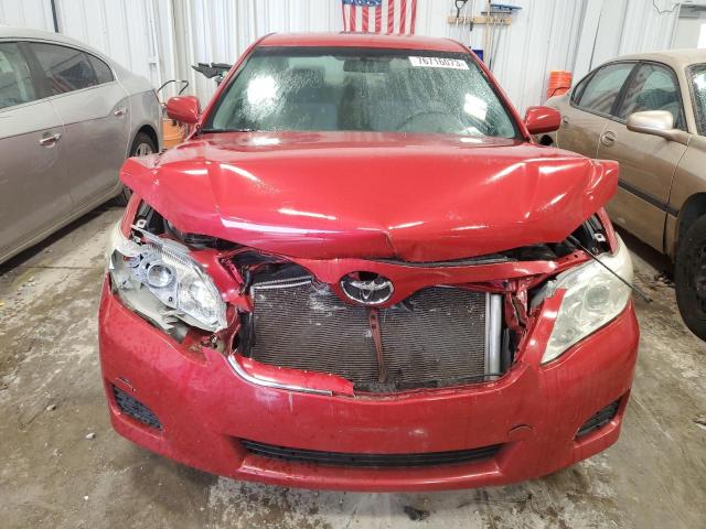 4T4BF3EK8BR157355 - 2011 TOYOTA CAMRY BASE RED photo 5