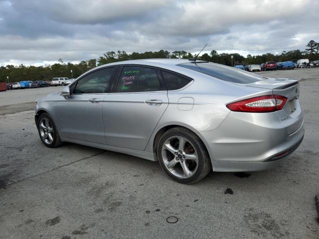 1FA6P0HD5E5355100 - 2014 FORD FUSION SE SILVER photo 2