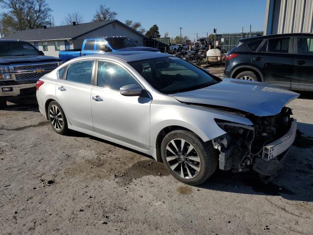 1N4AL3AP4GC136638 - 2016 NISSAN ALTIMA 2.5 SILVER photo 4