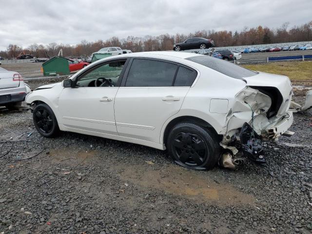 1N4AL21E98N522552 - 2008 NISSAN ALTIMA 2.5 WHITE photo 2