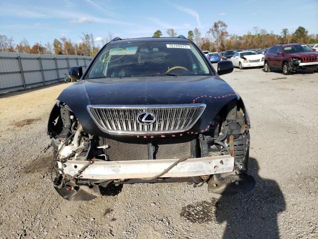 2T2HA31U94C037493 - 2004 LEXUS RX 330 BLACK photo 5