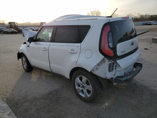 KNDJN2A26H7491081 - 2017 KIA SOUL WHITE photo 2