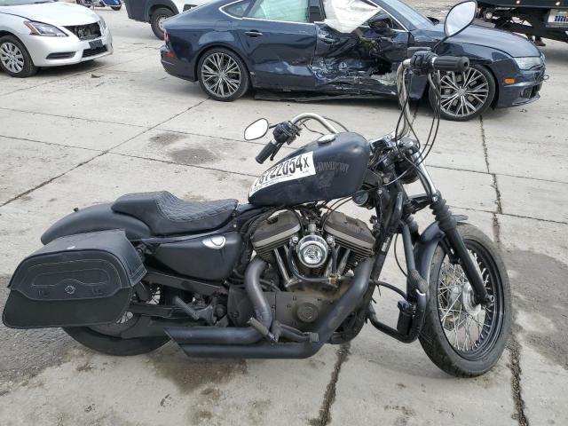 2010 HARLEY-DAVIDSON XL883 N, 