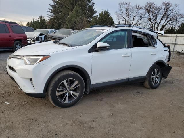 2T3RFREVXJW857597 - 2018 TOYOTA RAV4 ADVENTURE WHITE photo 1