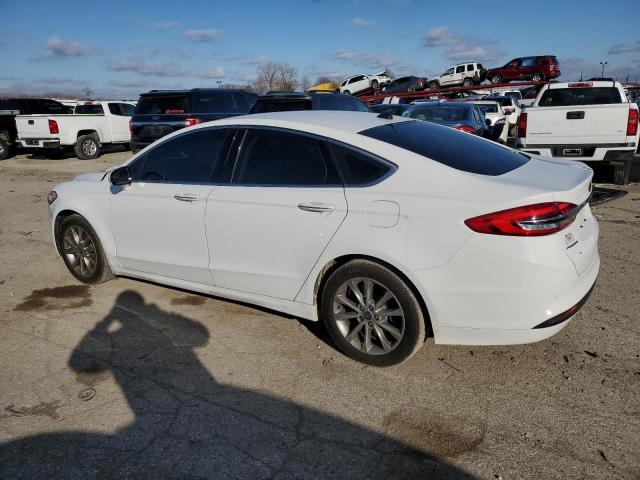 3FA6P0HD6HR406346 - 2017 FORD FUSION SE WHITE photo 2