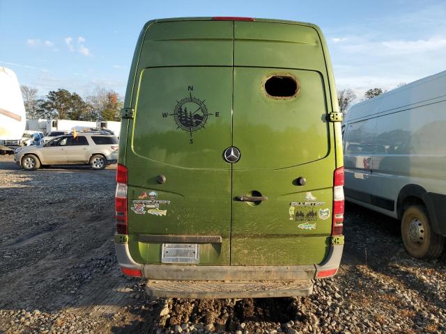 WD3PE8DC0F5950268 - 2015 MERCEDES-BENZ SPRINTER 2500 GREEN photo 6