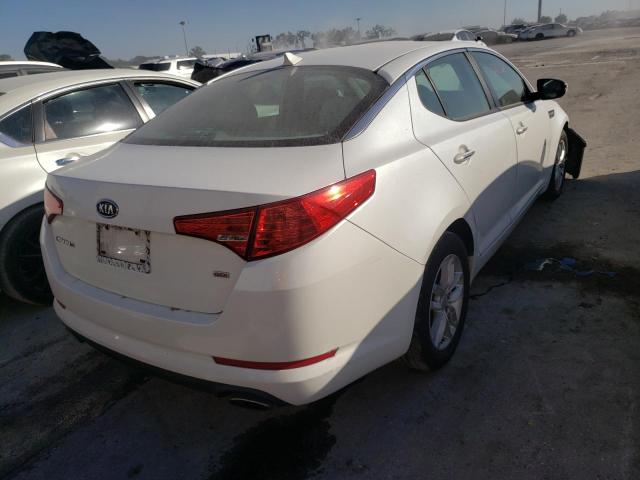 KNAGM4A76D5303974 - 2013 KIA OPTIMA LX WHITE photo 4