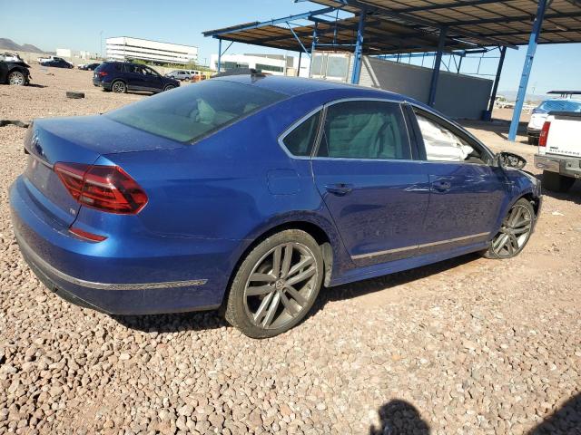 1VWDT7A39HC042121 - 2017 VOLKSWAGEN PASSAT R-LINE أزرق صورة 3