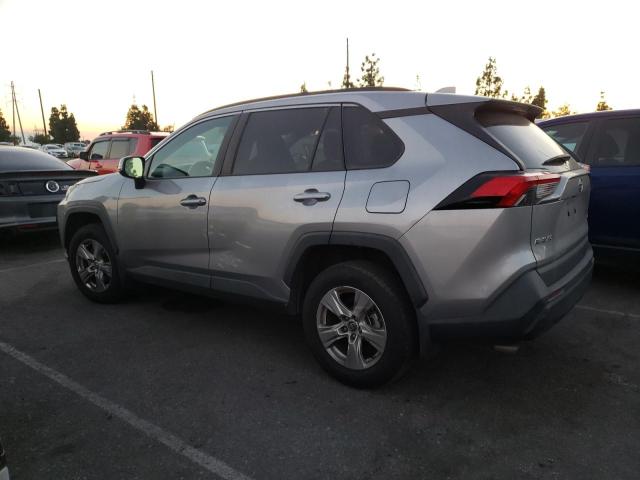 2T3W1RFV2KC018787 - 2019 TOYOTA RAV4 XLE GRAY photo 2