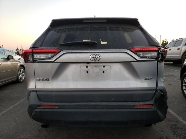 2T3W1RFV2KC018787 - 2019 TOYOTA RAV4 XLE GRAY photo 6