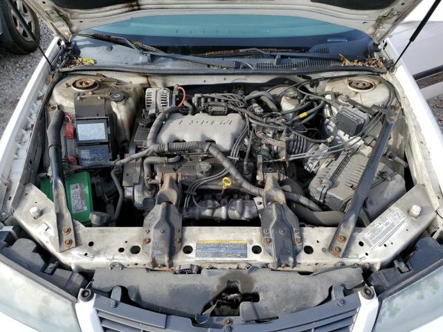 2G1WF52E249359708 - 2004 CHEVROLET IMPALA WHITE photo 11