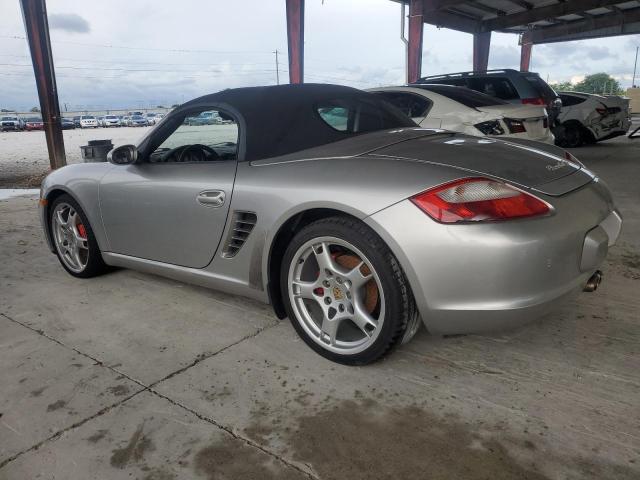 WP0CB29836S730333 - 2006 PORSCHE BOXSTER S SILVER photo 2