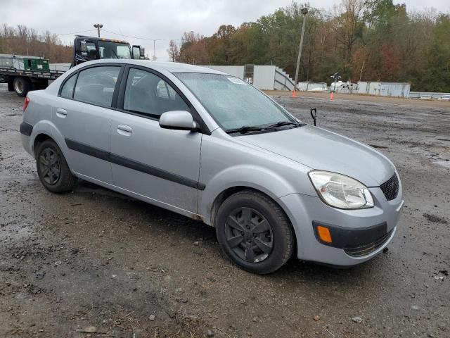 KNADE223596550632 - 2009 KIA RIO BASE SILVER photo 4