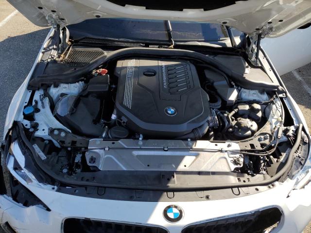 3MW53CM04N8C33852 - 2022 BMW M240XI WHITE photo 11