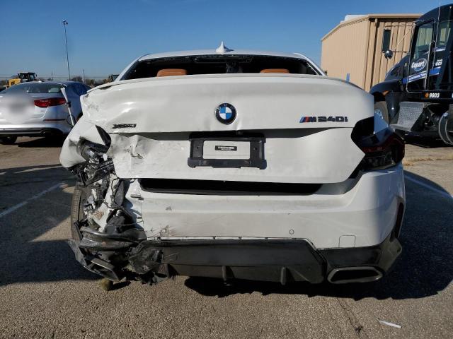 3MW53CM04N8C33852 - 2022 BMW M240XI WHITE photo 6