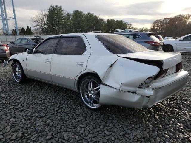 JT8BH28F2Y0179593 - 2000 LEXUS LS 400 WHITE photo 2