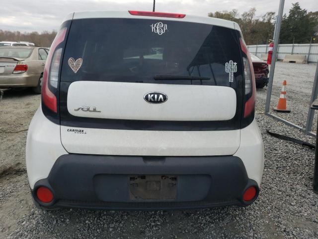 KNDJN2A22G7375777 - 2016 KIA SOUL WHITE photo 6