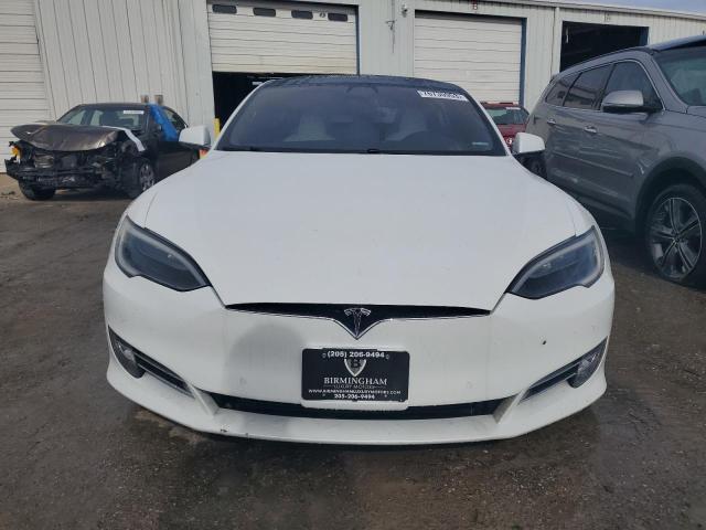 5YJSA1E2XJF243761 - 2018 TESLA MODEL S თეთრი ფოტო 5