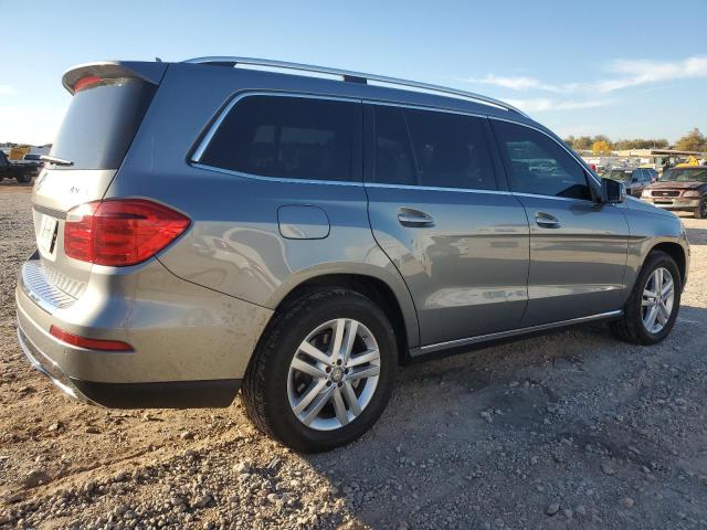 4JGDF7CE2EA319963 - 2014 MERCEDES-BENZ GL 450 4MATIC SILVER photo 3