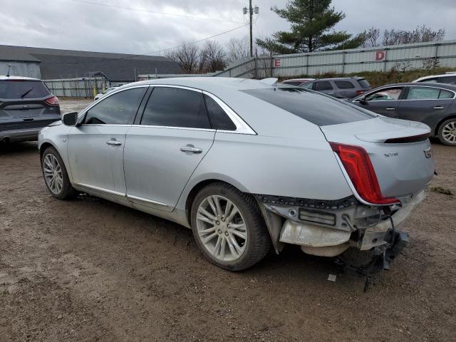 2G61M5S31K9110368 - 2019 CADILLAC XTS LUXURY SILVER photo 2