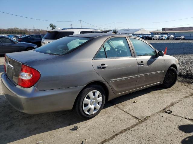 4T1BE32K02U548372 - 2002 TOYOTA CAMRY LE GRAY photo 3