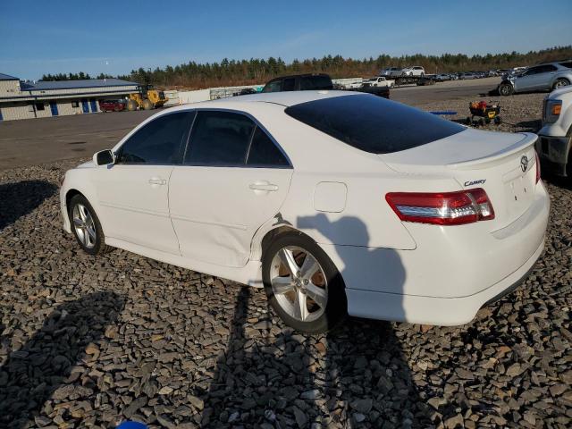 4T1BF3EK4BU692872 - 2011 TOYOTA CAMRY BASE WHITE photo 2