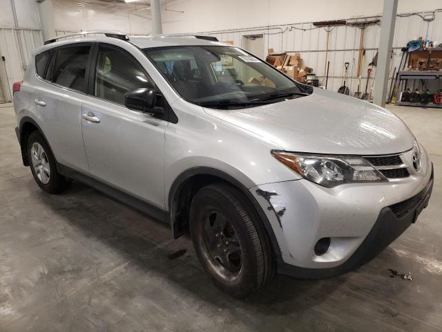 JTMBFREV4FD162912 - 2015 TOYOTA RAV4 LE SILVER photo 4