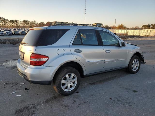 4JGBB86E16A127651 - 2006 MERCEDES-BENZ ML 350 SILVER photo 3