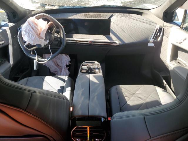 WB523CF06RCR60973 - 2024 BMW IX XDRIVE50 Qara foto 8