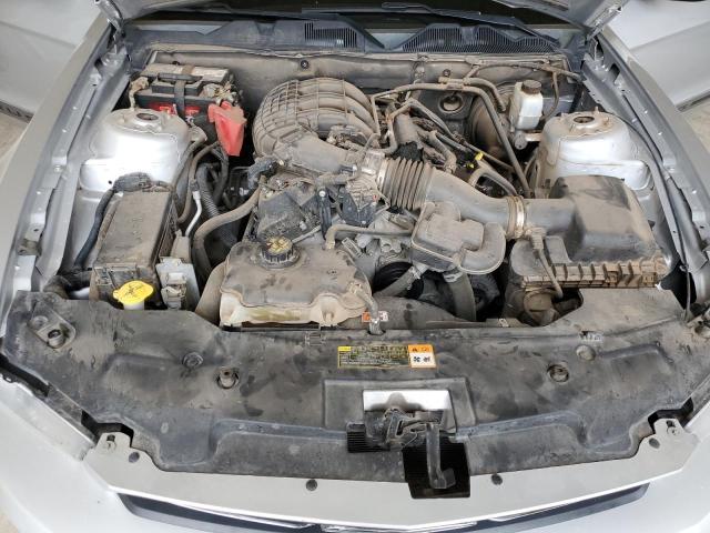 1ZVBP8AM6C5233082 - 2012 FORD MUSTANG SILVER photo 11