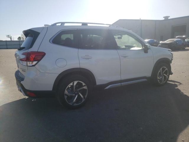 JF2SKARC6NH439347 - 2022 SUBARU FORESTER TOURING თეთრი ფოტო 3