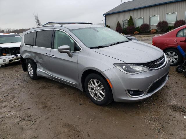 2C4RC1BG6LR130342 - 2020 CHRYSLER PACIFICA TOURING L SILVER photo 4