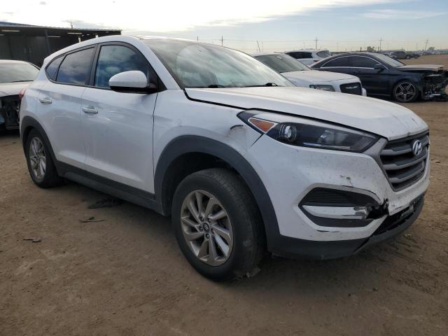 KM8J2CA40JU649224 - 2018 HYUNDAI TUCSON SE WHITE photo 4