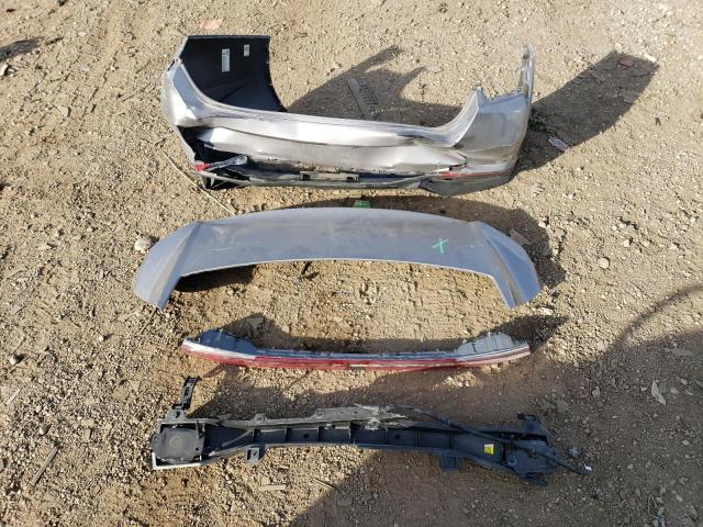 KMHLM4AGXPU530091 - 2023 HYUNDAI ELANTRA SEL SILVER photo 12