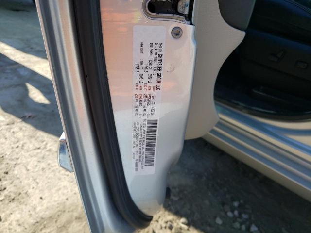 2C4RC1CGXCR395103 - 2012 CHRYSLER TOWN & COU TOURING L SILVER photo 12