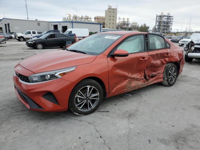 3KPF24AD9NE472418 - 2022 KIA FORTE FE ORANGE photo 1